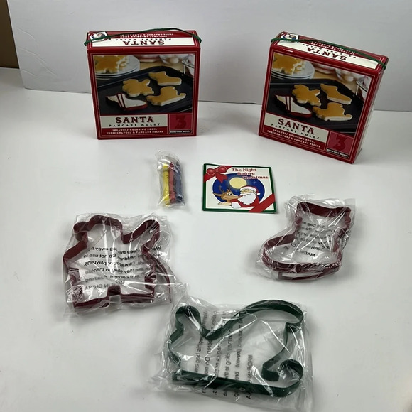 *NIB* William Sonoma I Santa Pancake Molds - Picture 6 of 7